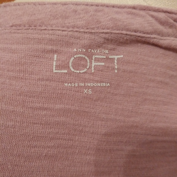 LOFT Deep V-Neck Roll Sleeve T-Shirt XS - Picture 5 of 11